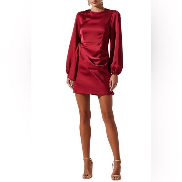 ASTR the label Long Sleeve Draped Satin Minidress - Picture 1 of 7